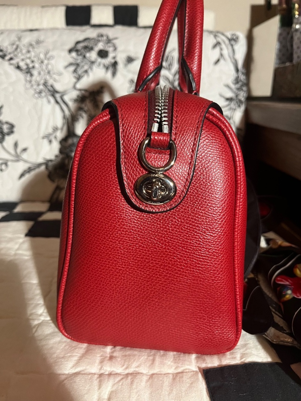 Coach x Peanuts snoopy Limited Edition red Leather Satchel - Picture 9 of 11